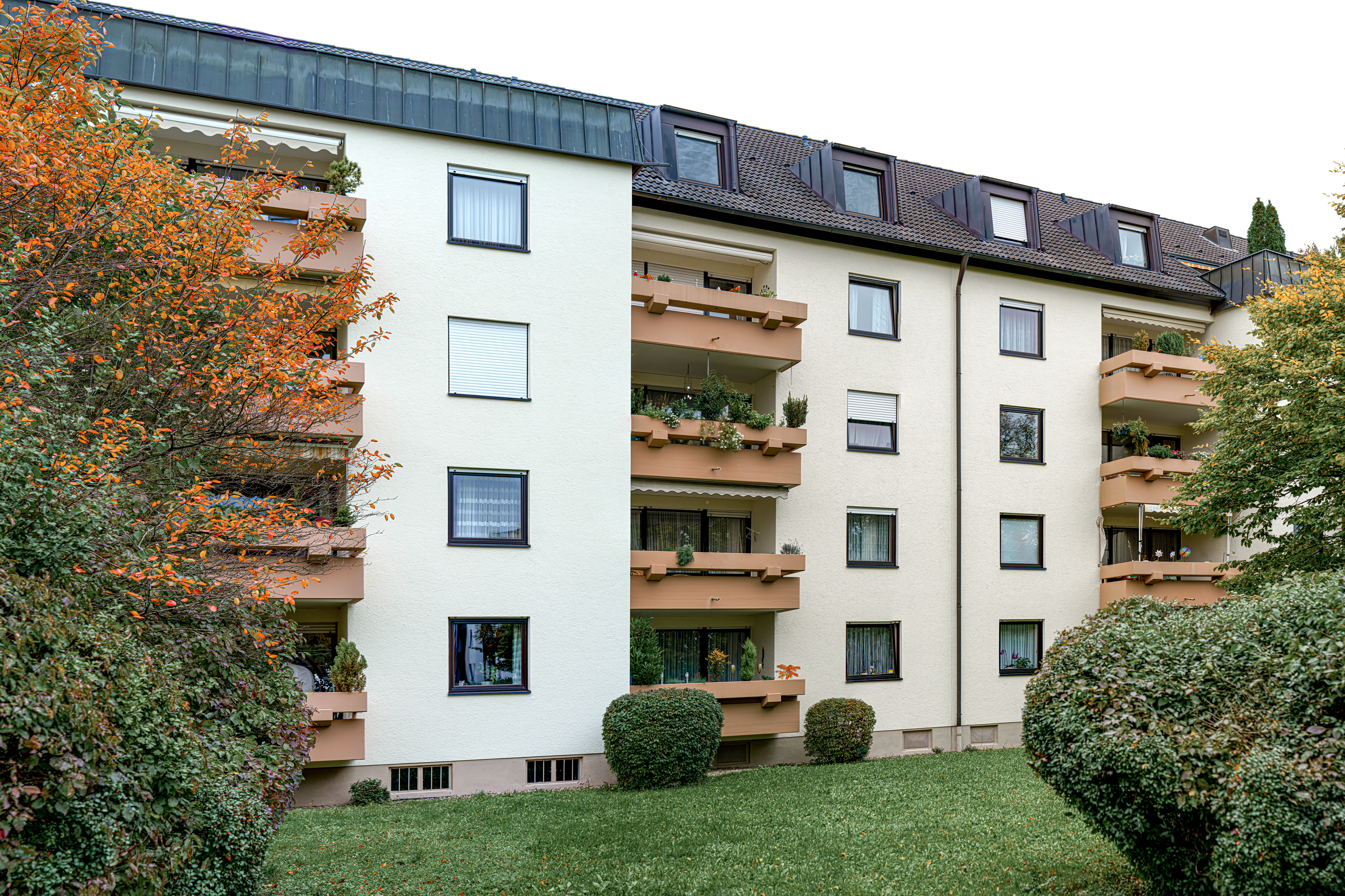 Stylish 1BR City Apartment, Wiesbaden Mitte